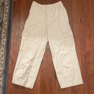 Cream Cargos